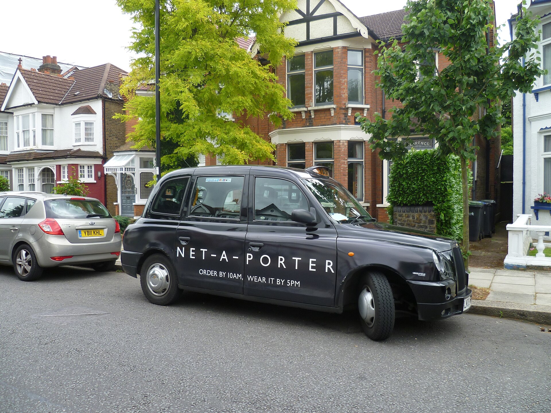 LuxExperience: Mytheresa растет, Net-a-Porter вернулся к прибыли