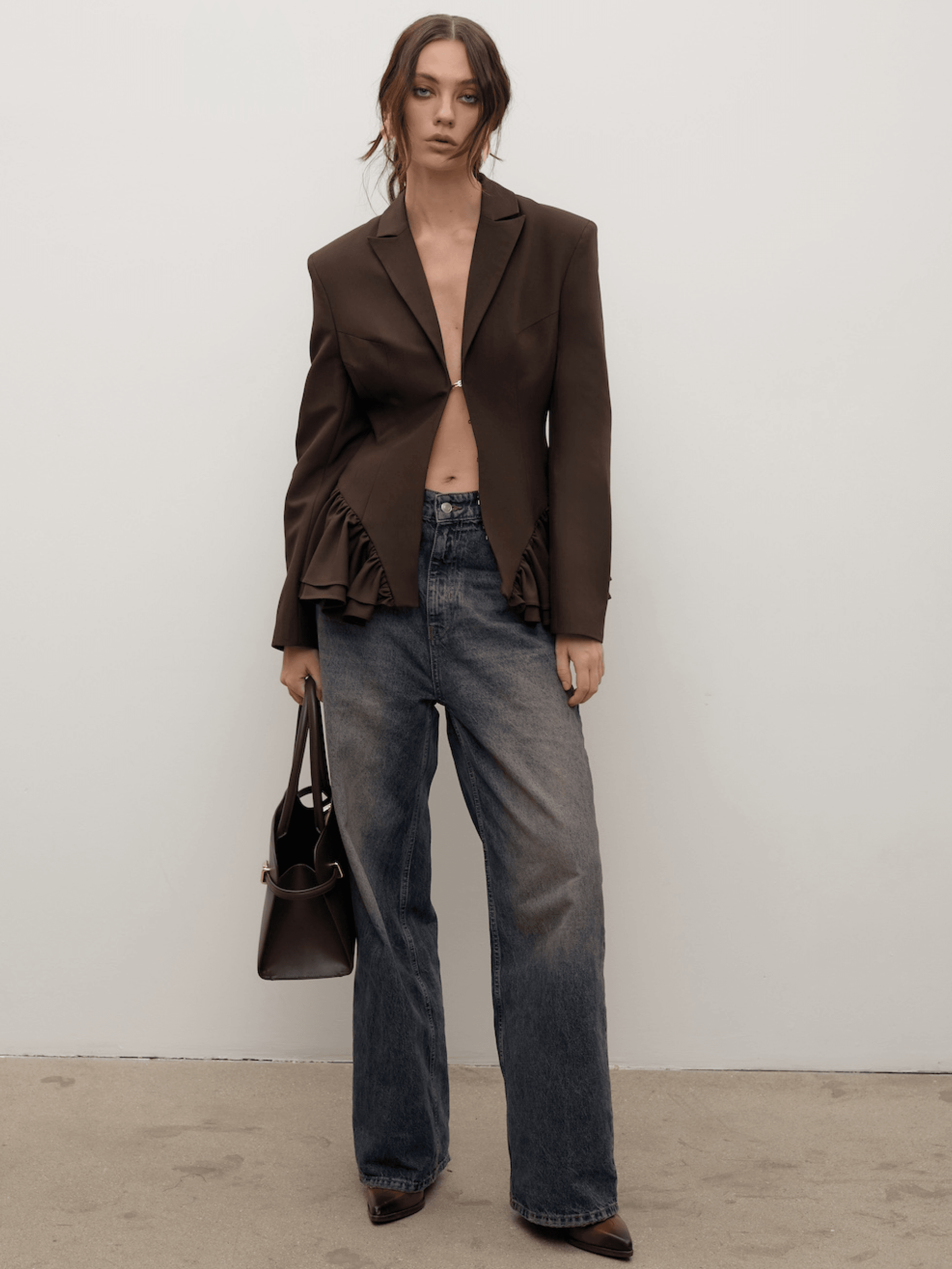 Шоколадный жакет с баской «Франчакорта»